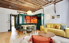 Paris Home Collection Serviced Apartments In Notre Dame - Rue Savoie