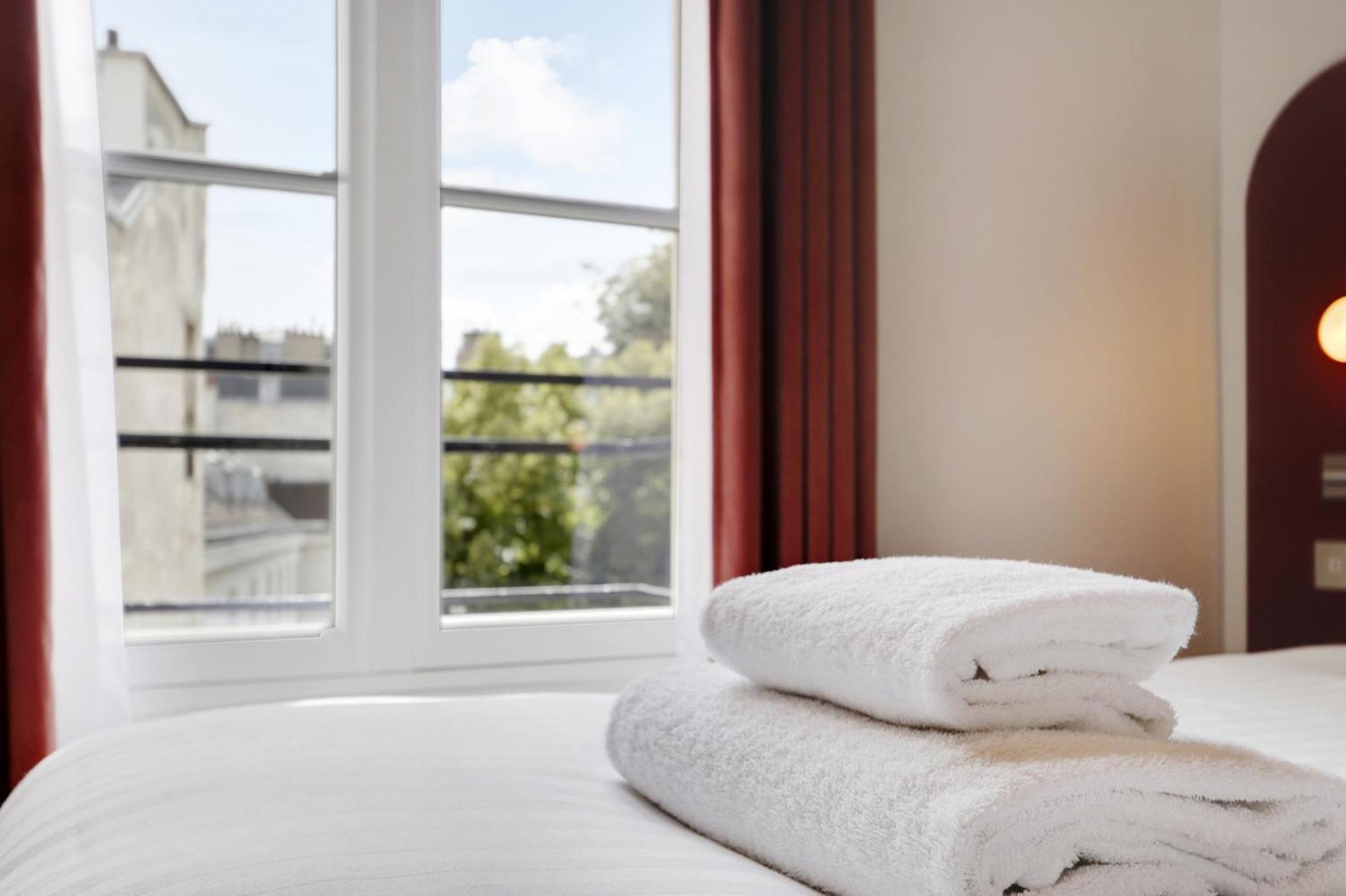 Paris Home Collection Serviced Apartments In Notre Dame - Rue Savoie Exterior photo