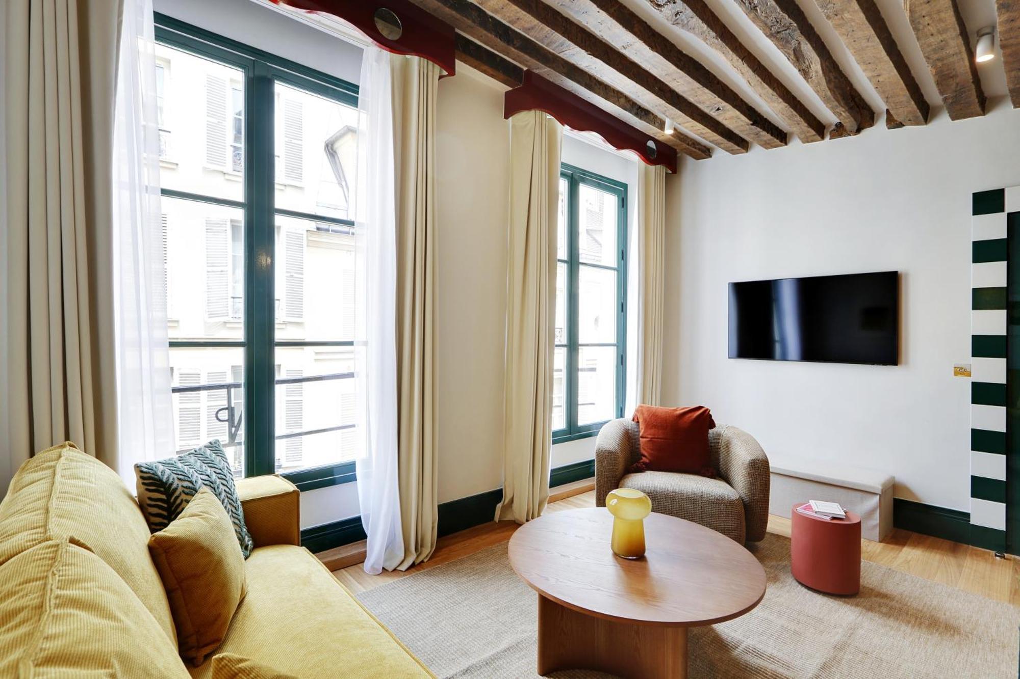 Paris Home Collection Serviced Apartments In Notre Dame - Rue Savoie Exterior photo