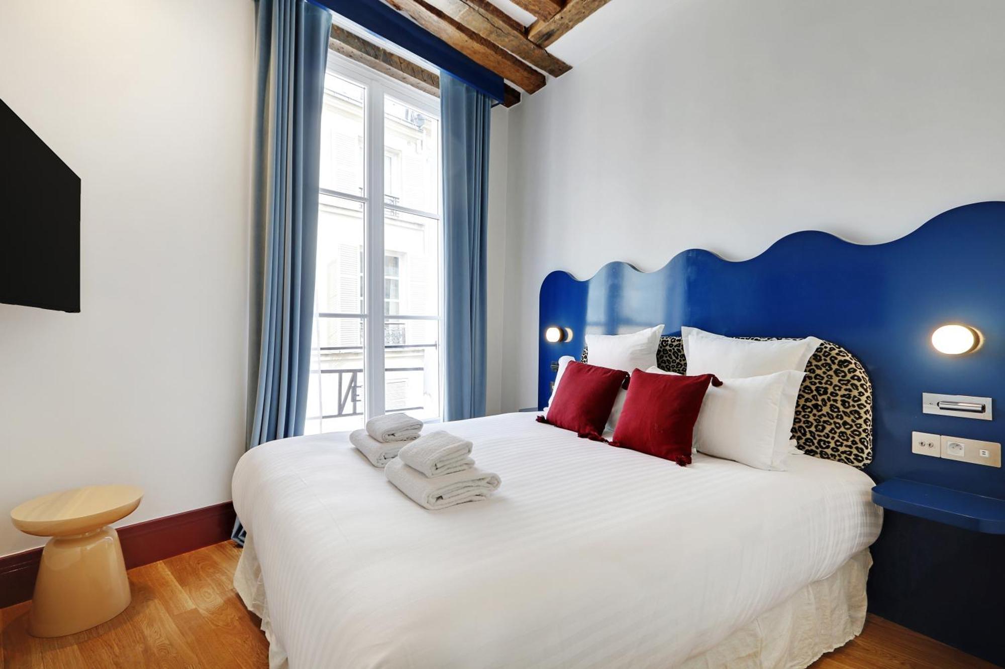 Paris Home Collection Serviced Apartments In Notre Dame - Rue Savoie Exterior photo
