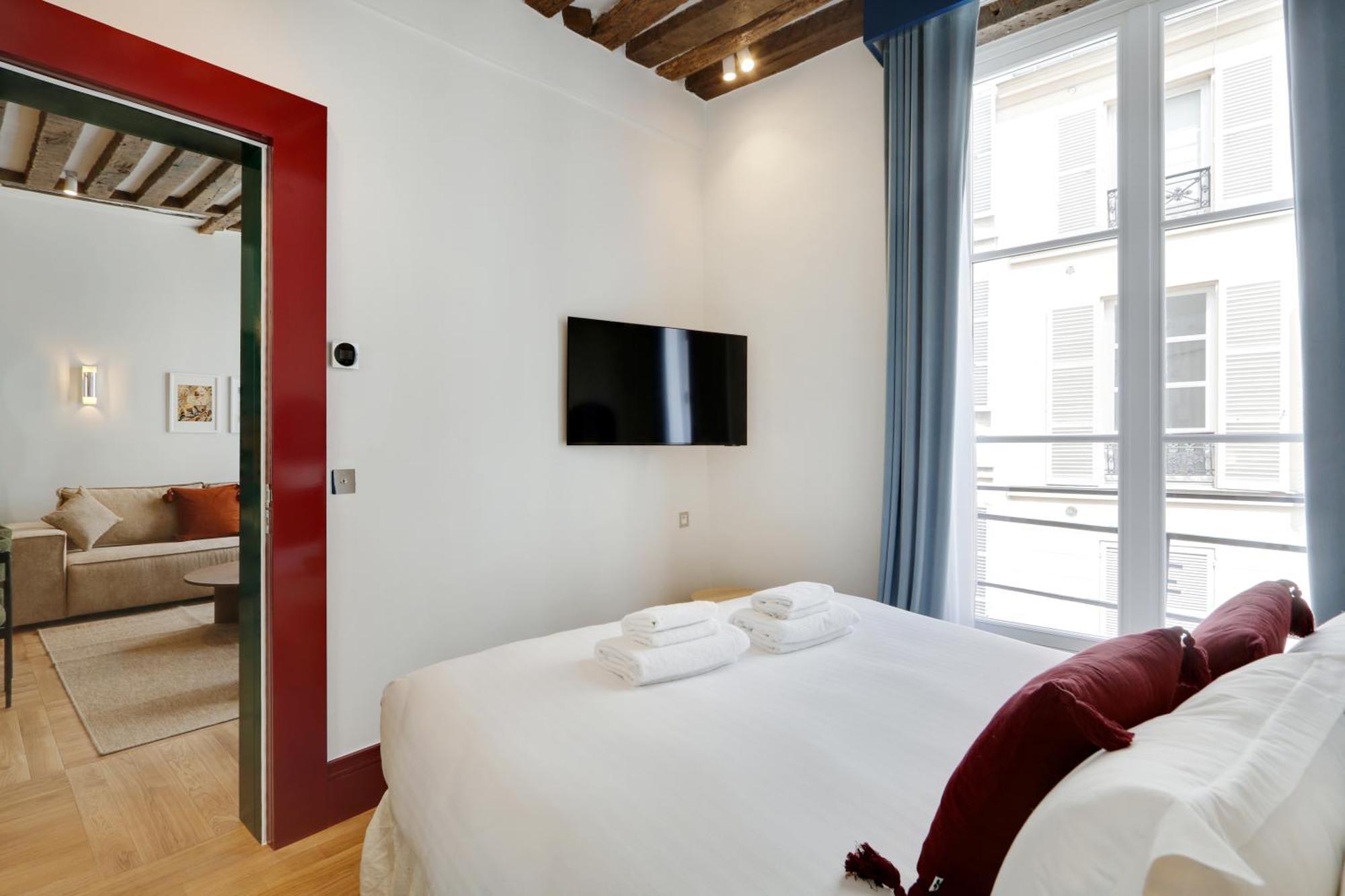 Paris Home Collection Serviced Apartments In Notre Dame - Rue Savoie Exterior photo