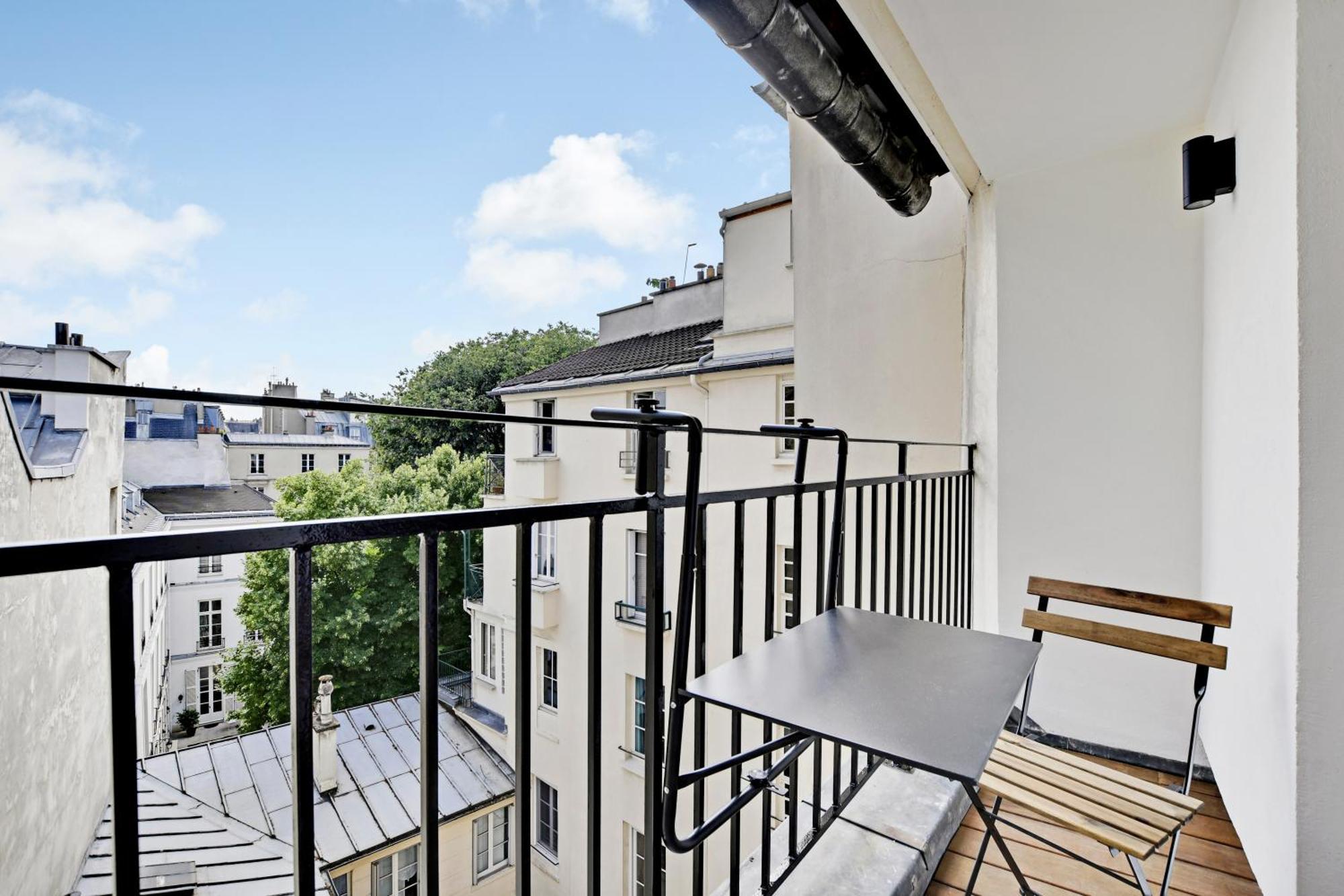 Paris Home Collection Serviced Apartments In Notre Dame - Rue Savoie Exterior photo