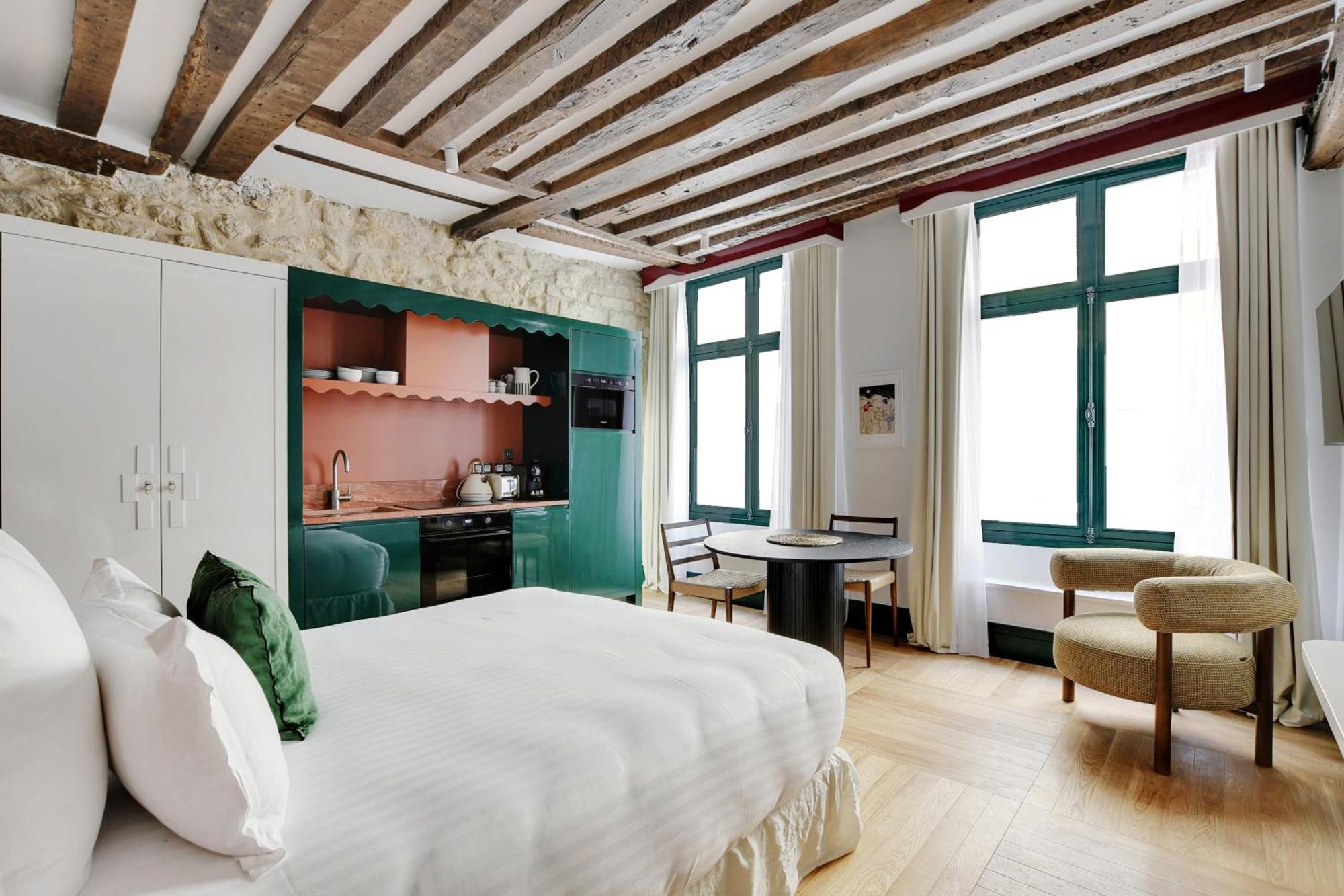 Paris Home Collection Serviced Apartments In Notre Dame - Rue Savoie Exterior photo